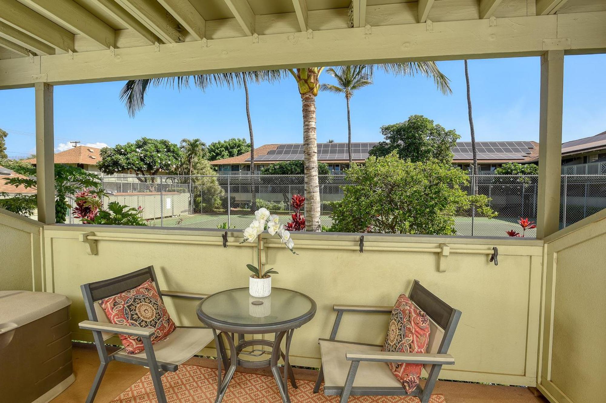 Kihei Bay Surf 140 Hotel Exterior photo